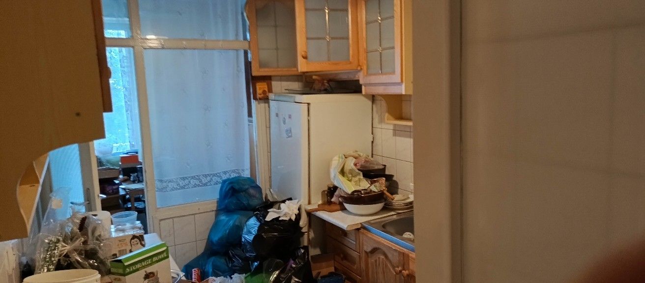 Lokal komercyjny przed opróżnieniem